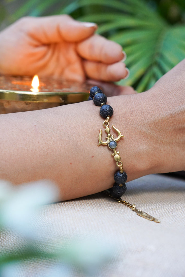 Laava beads with trishul healing bracelet