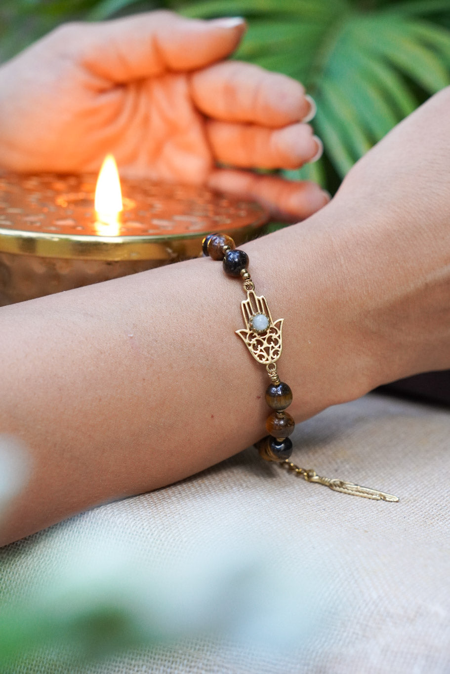 Tiger eye hamsa healing bracelet