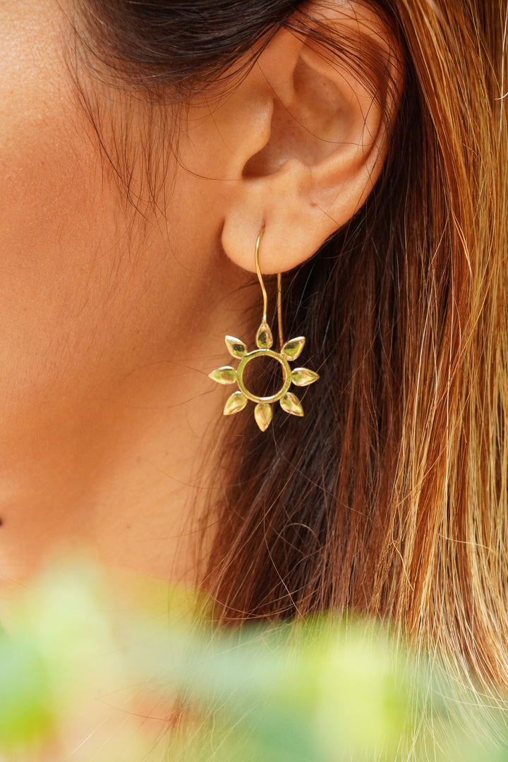Flower drop brass earrings