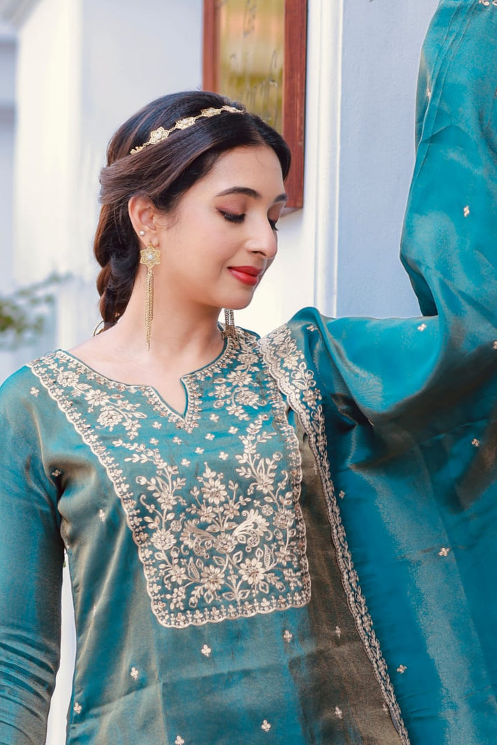 ‘Laila’ tiara. Hair band, necklace & choker- all in one with back tie string