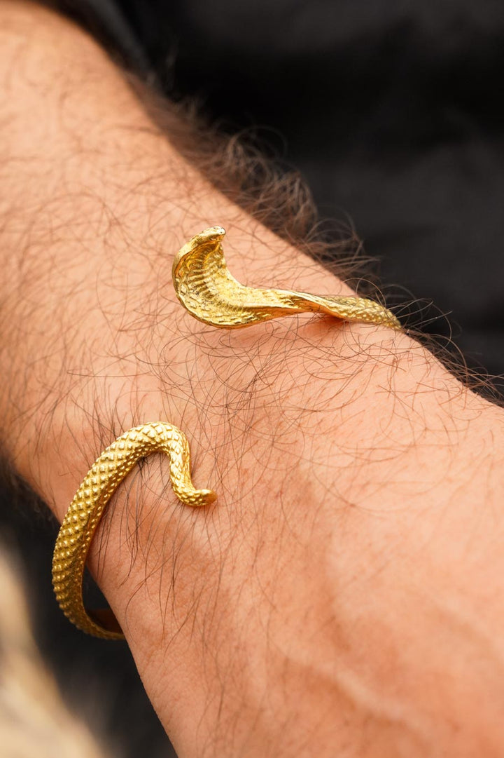 Serpent adjustable brass kadha- men’s jewellery