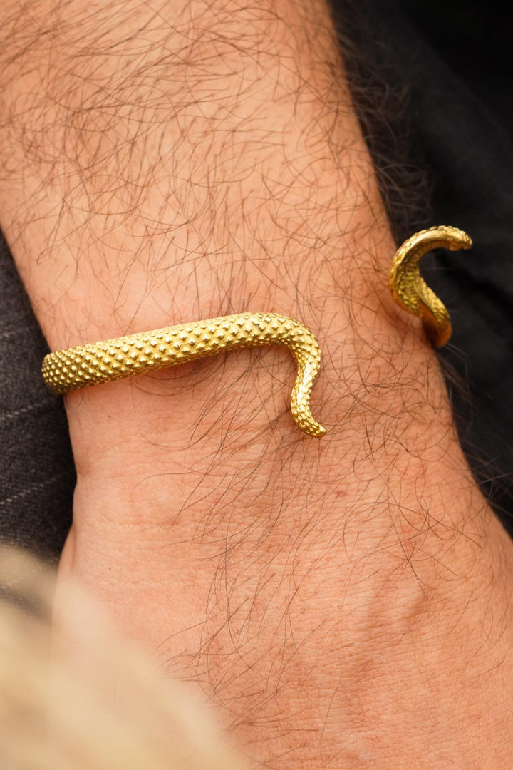 Serpent adjustable brass kadha- men’s jewellery