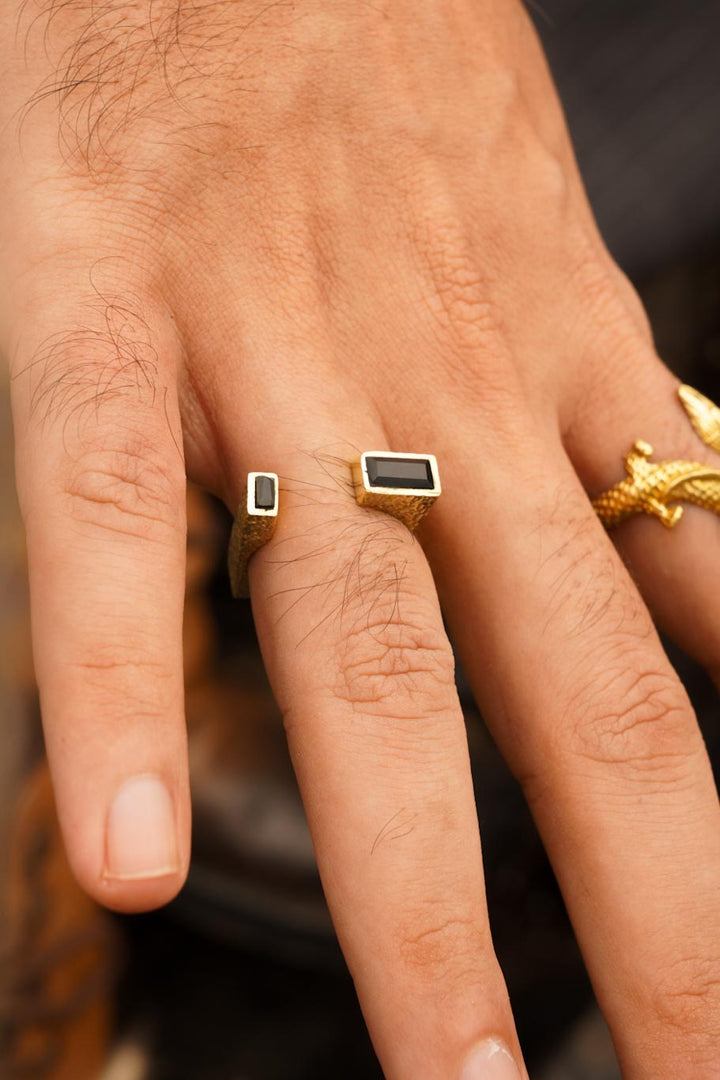 Open square black agate brass ring- men’s jewellery size 6-7