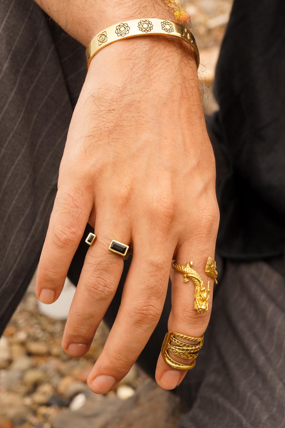 Open square black agate brass ring- men’s jewellery size 6-7