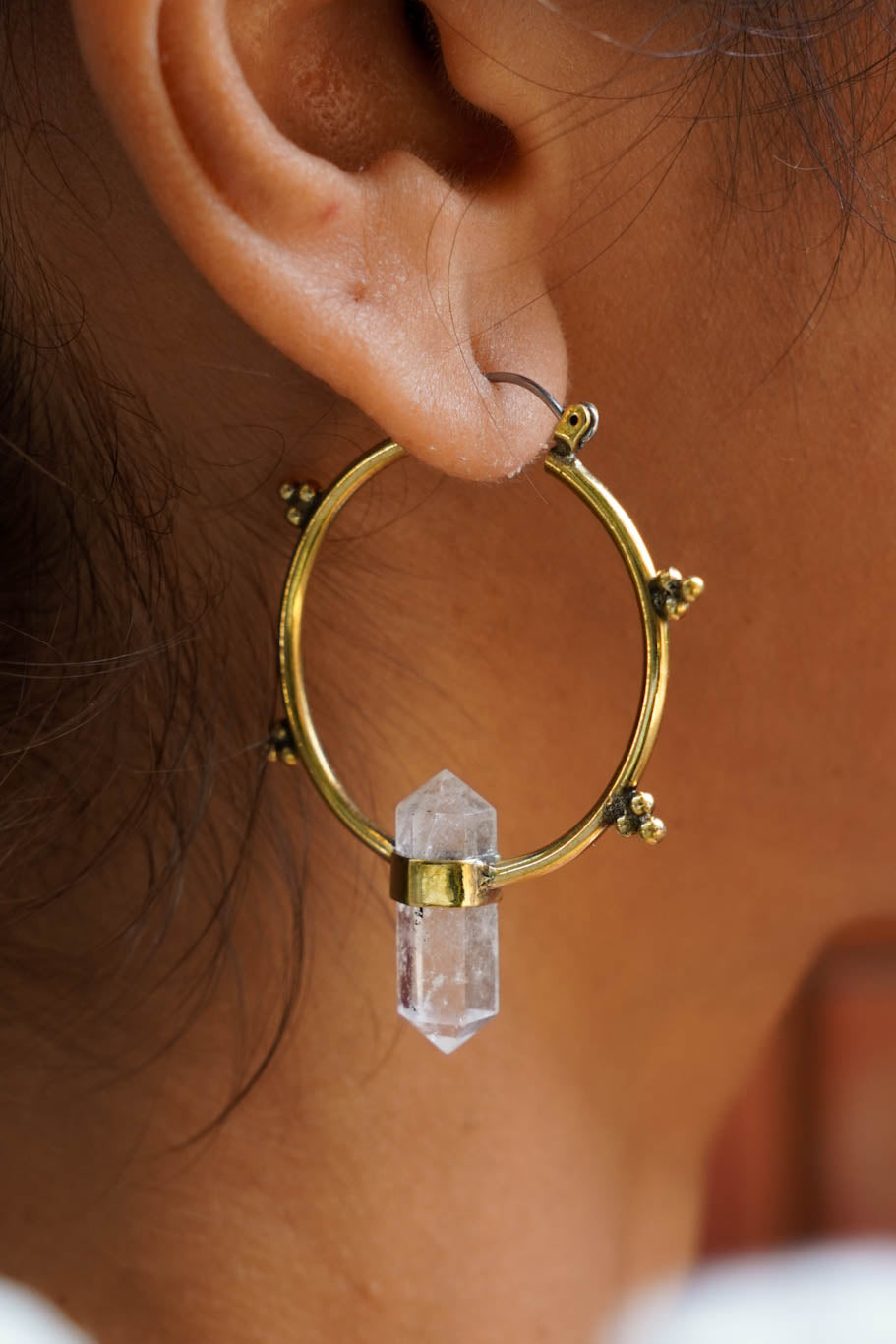 Circle of quartz brass baali