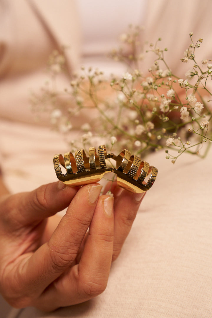 Antares brass ring ~ size 5-6 adjustable
