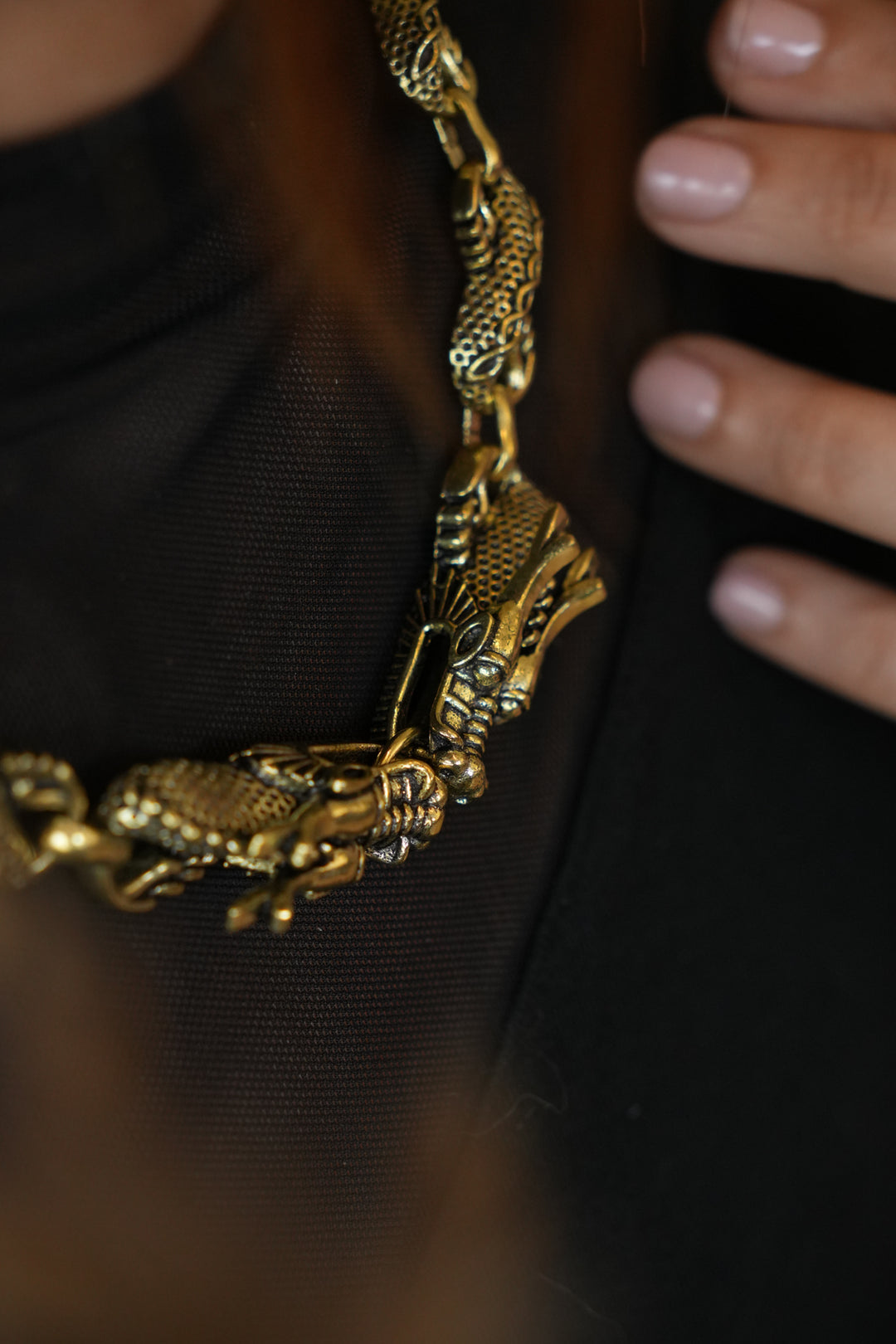 Kiss of the Dragon chain