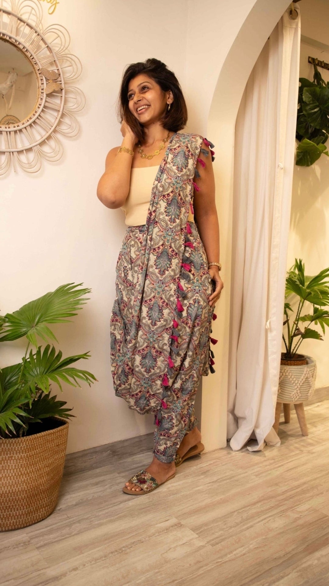 Avishi : Pre draped saree dhoti with blouse