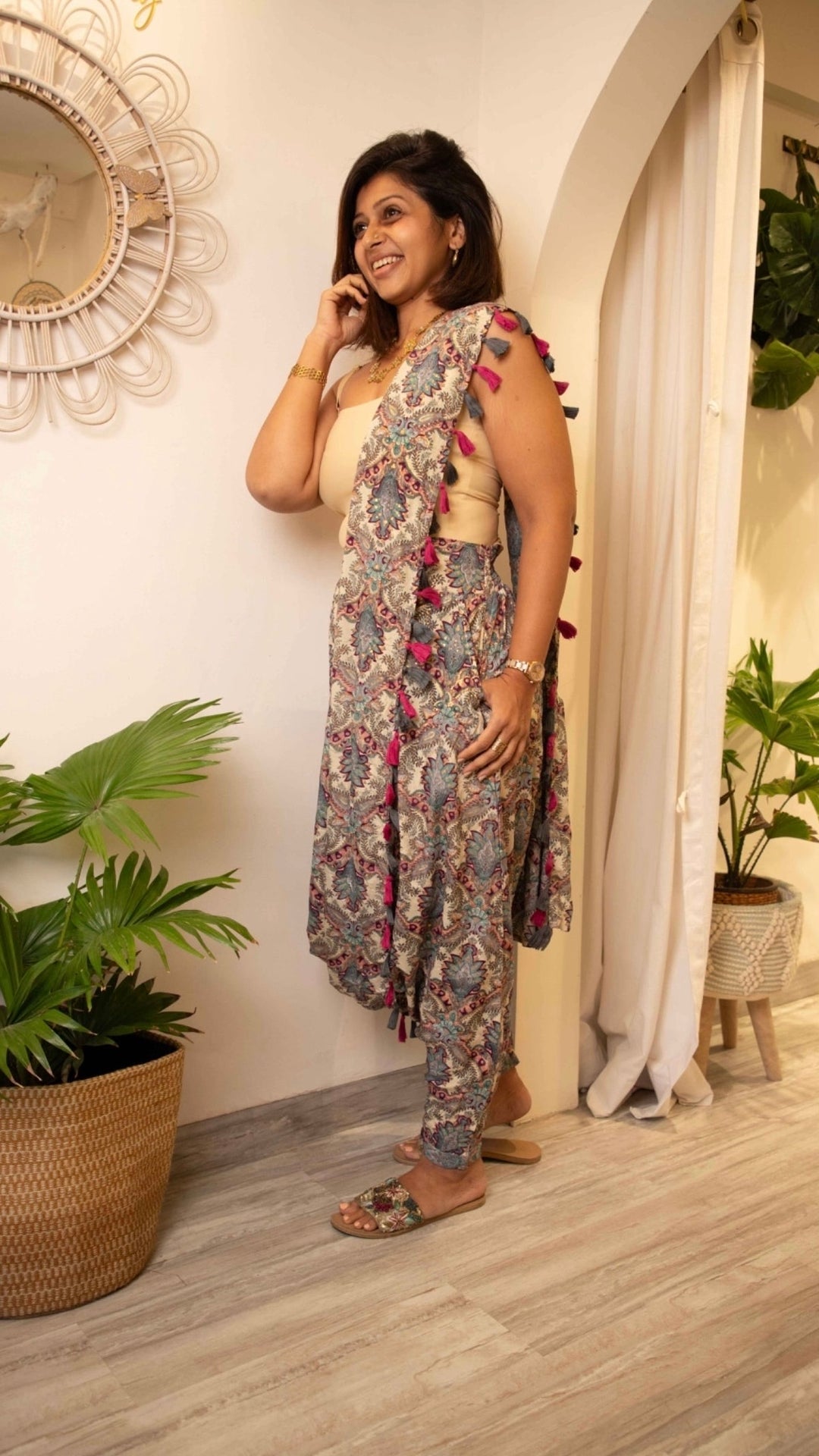 Avishi : Pre draped saree dhoti with blouse