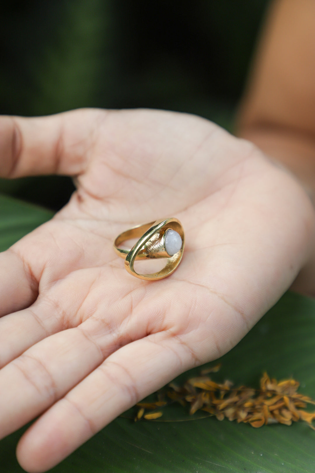 Moonstone adjustable brass band. Size 5-7