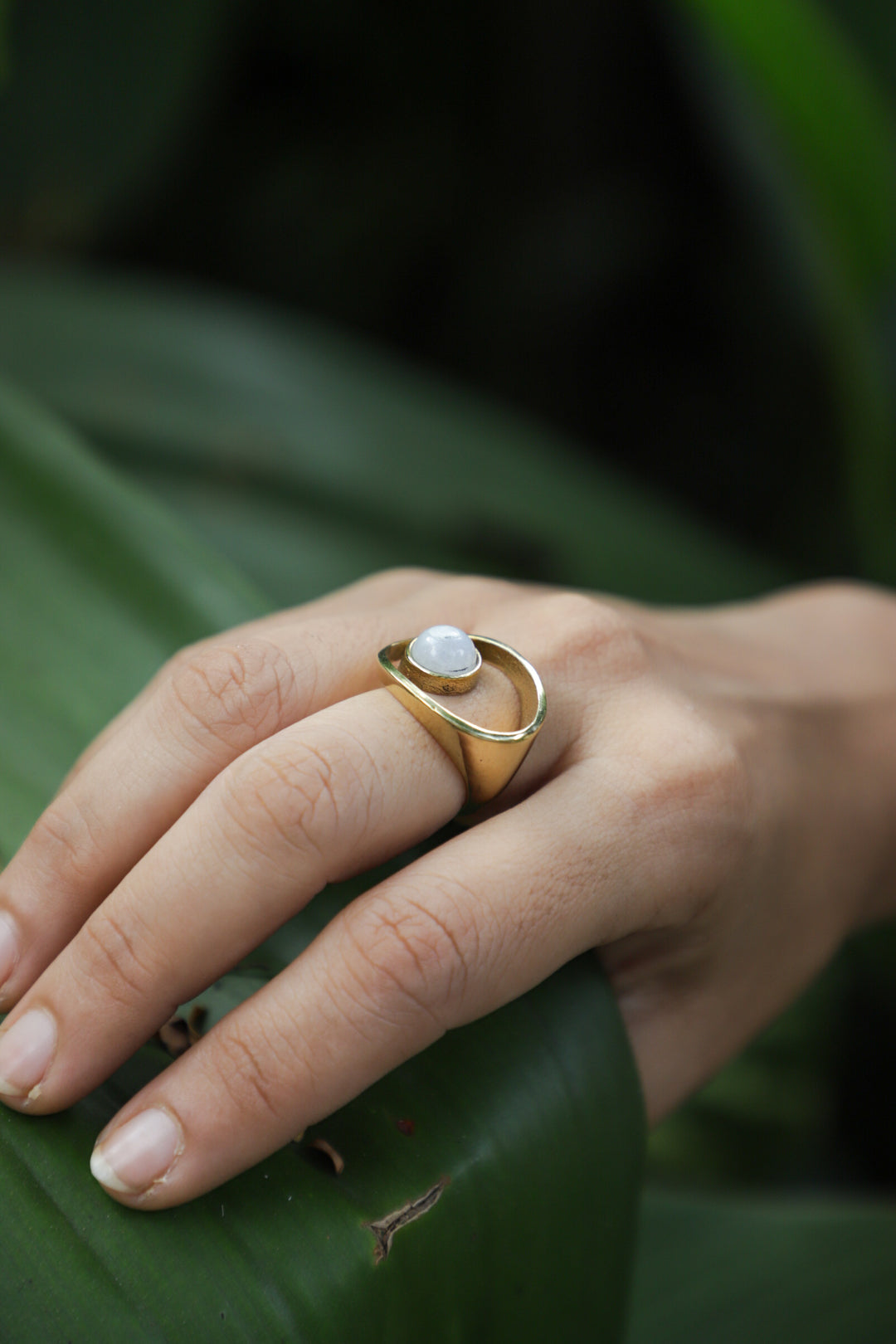 Moonstone adjustable brass band. Size 5-7