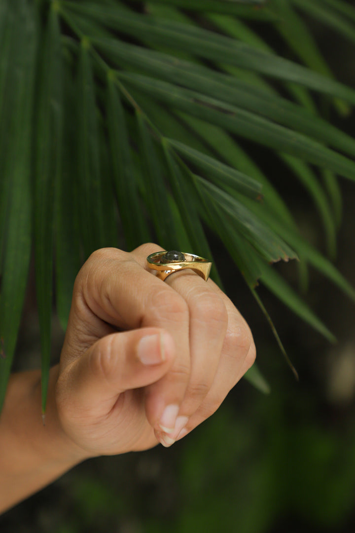 Labradorite adjustable brass band. Size 5-7