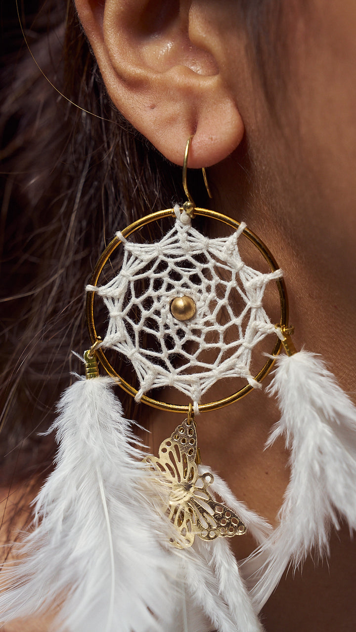 Dreamcatcher earrings- white