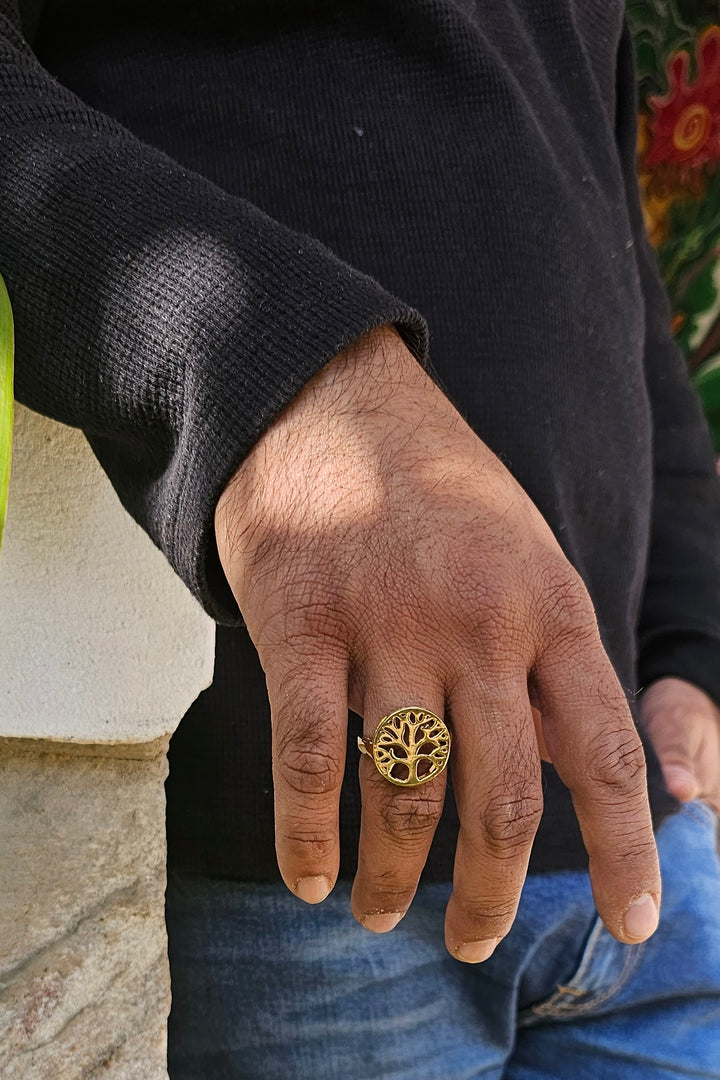Tree Of Life Adjustable ring. Size 6-8