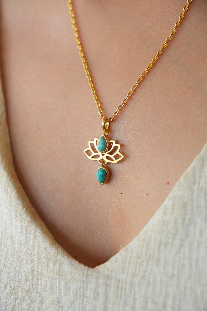 Lotus turquoise pendant chain gold plated