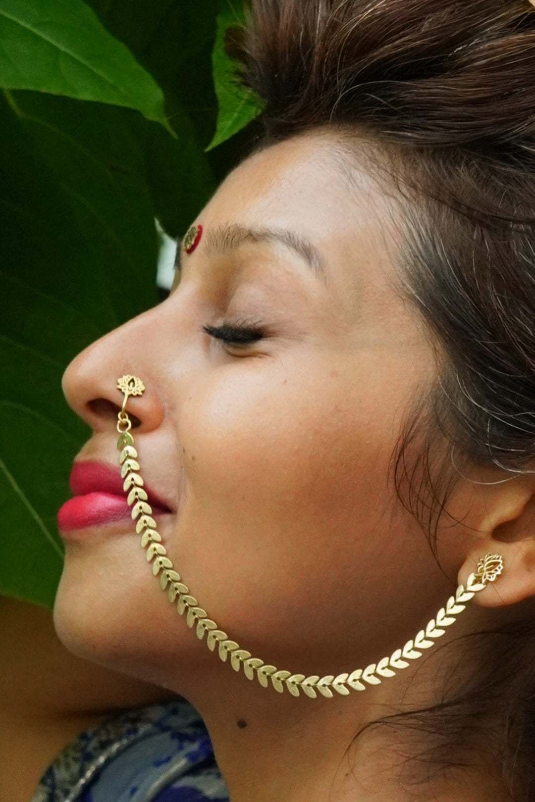 Lotus nose connector ear pin