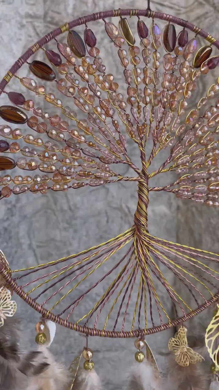 Radiating hope tree of life