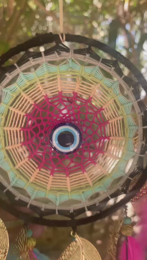 Retro love dreamcatcher