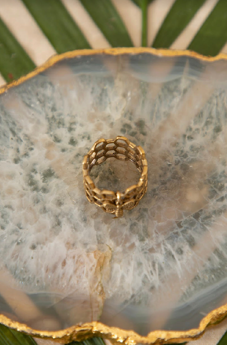Honey comb ring.