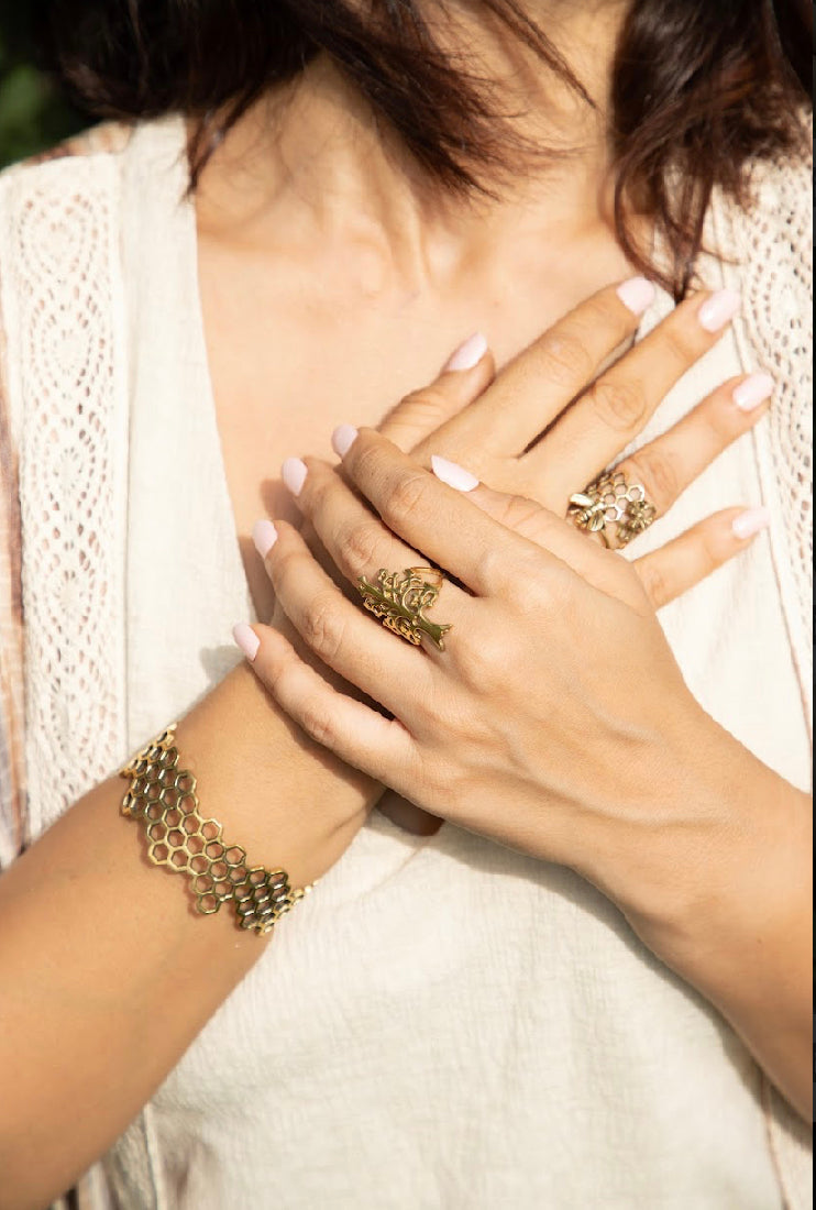 Tree of hope brass ring. Adjustable. Size 5-7