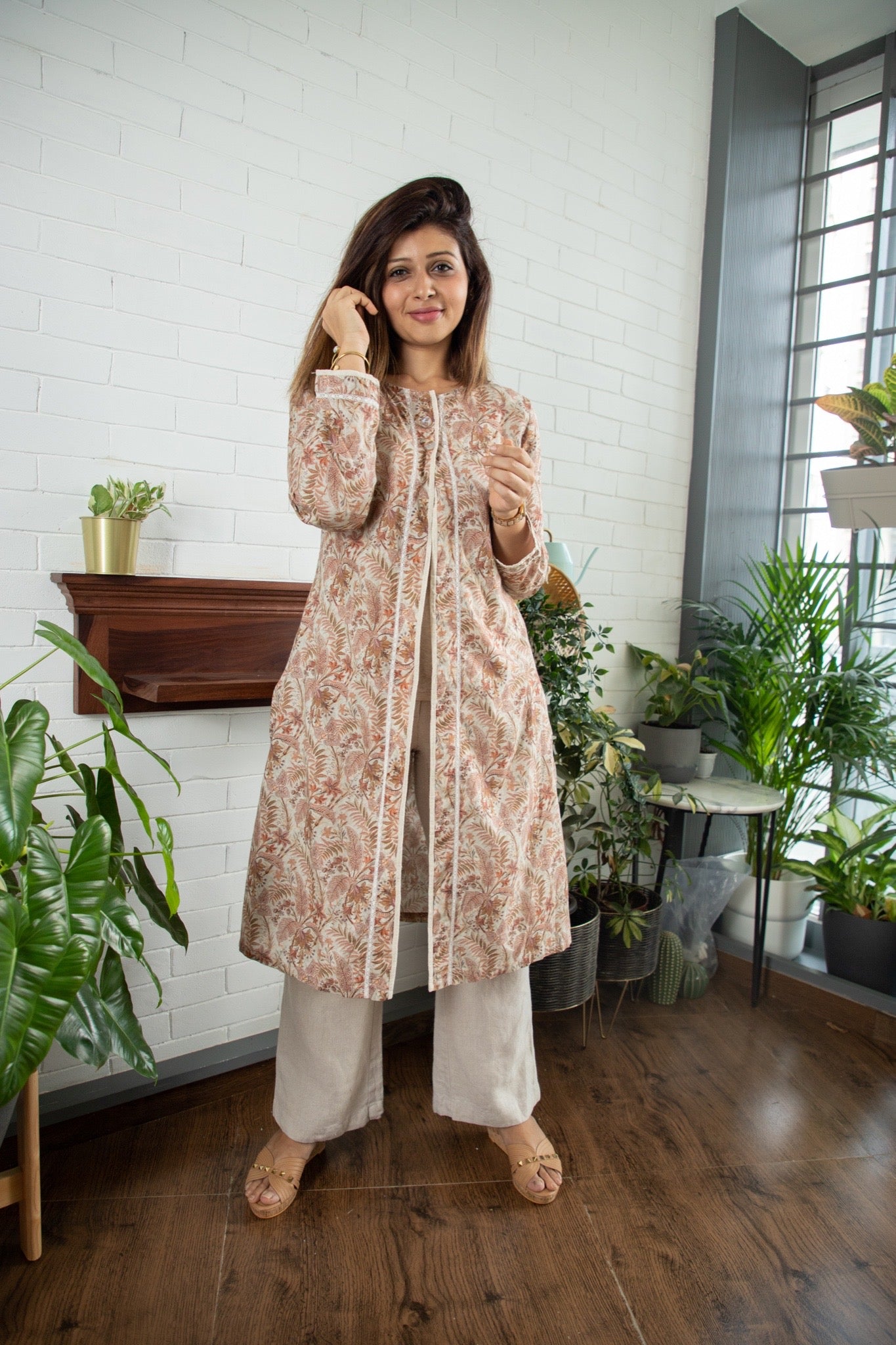 ‘Laila’ semi cross jacket