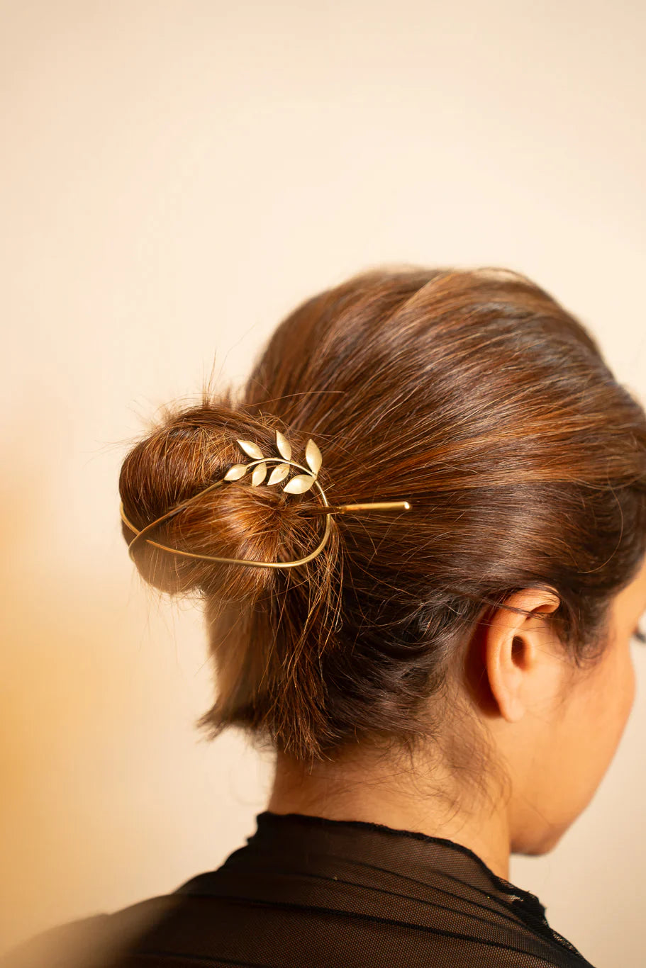 Top 10 Hair Accessories to Buy Online for Every Hair Type and Occasion