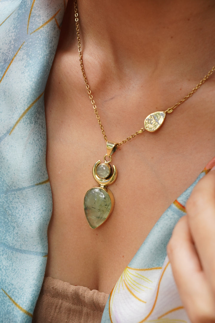 Prehnite lotus pendant