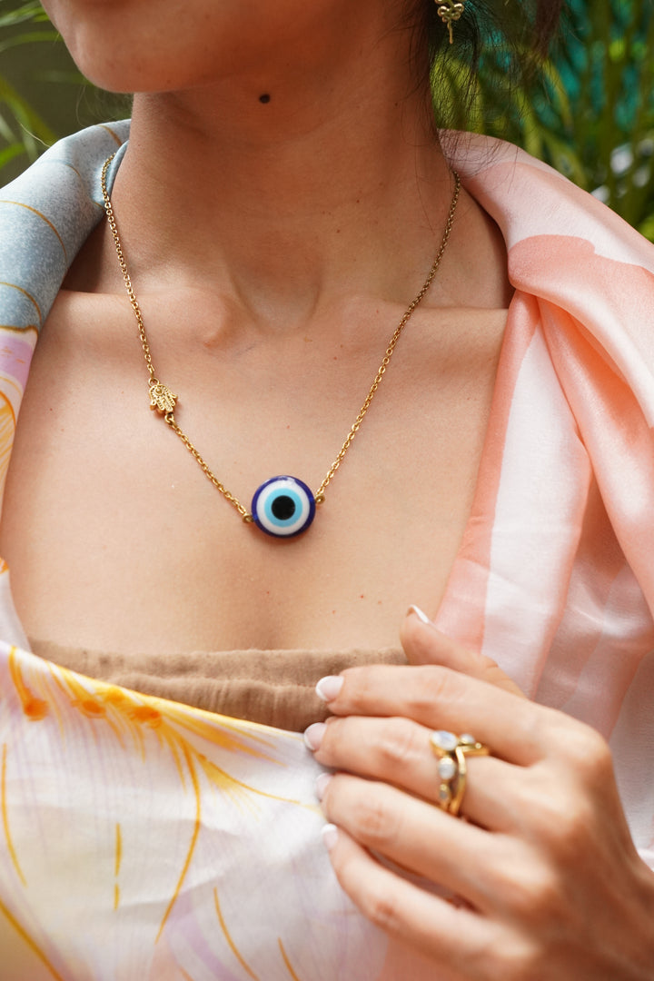 Evil eye short alloy chain necklace