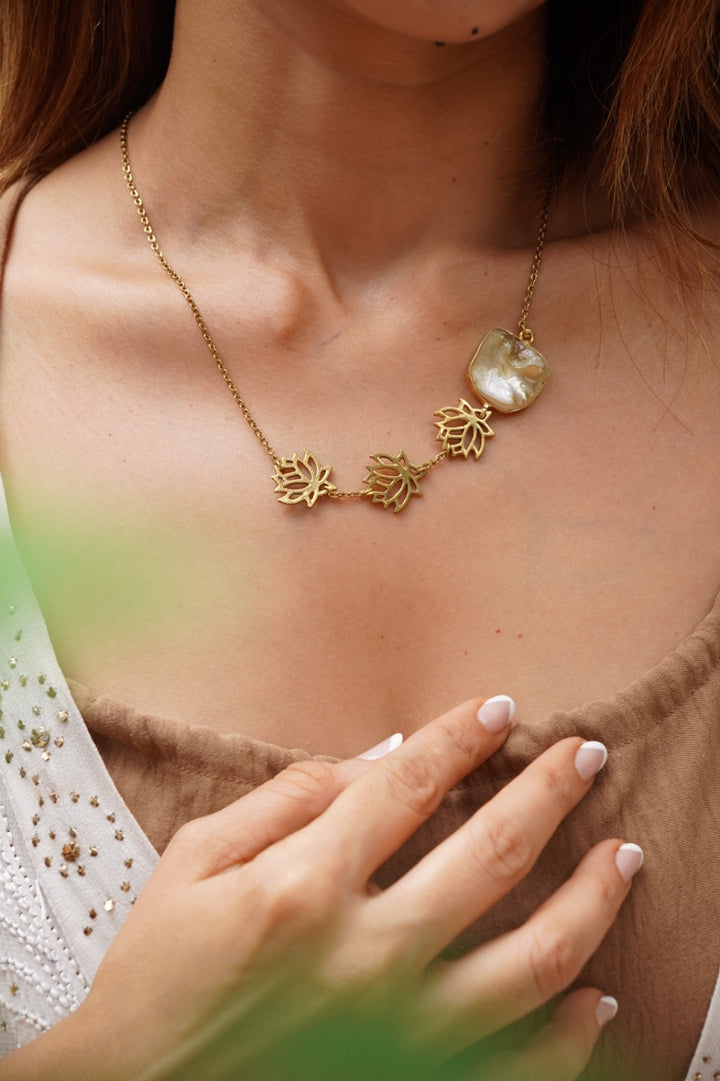 Aurora Necklace