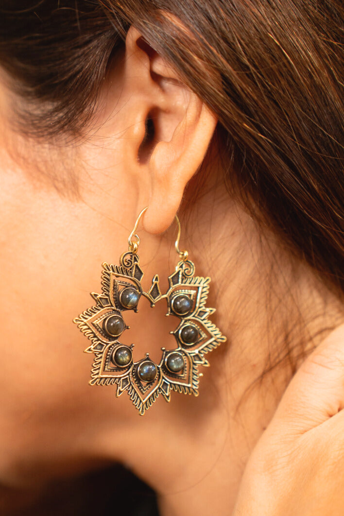 Flower of Labradorite Brass Baali