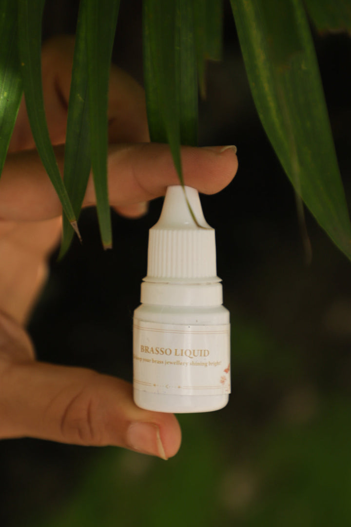 Moonstone dew drop brass kadha