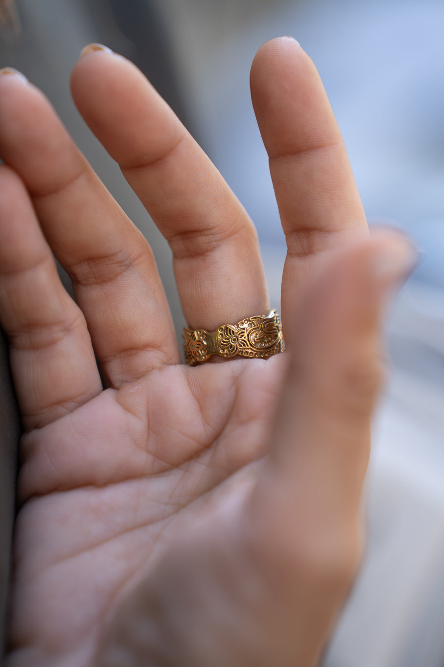 Lapis Third Eye Signet Ring. size 7-8  Non-Adjustable