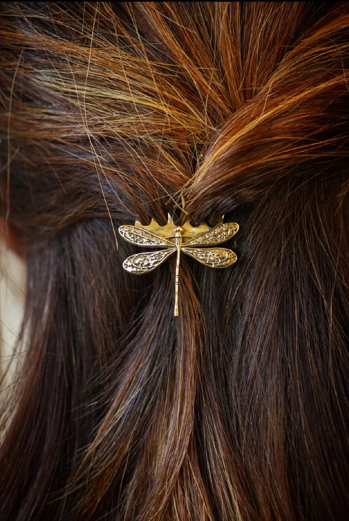 Dragonfly hair comb