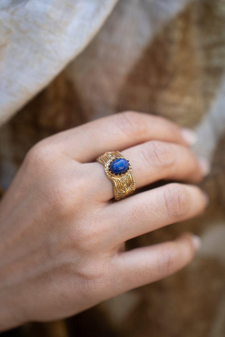 Lapis Third Eye Signet Ring. size 7-8  Non-Adjustable