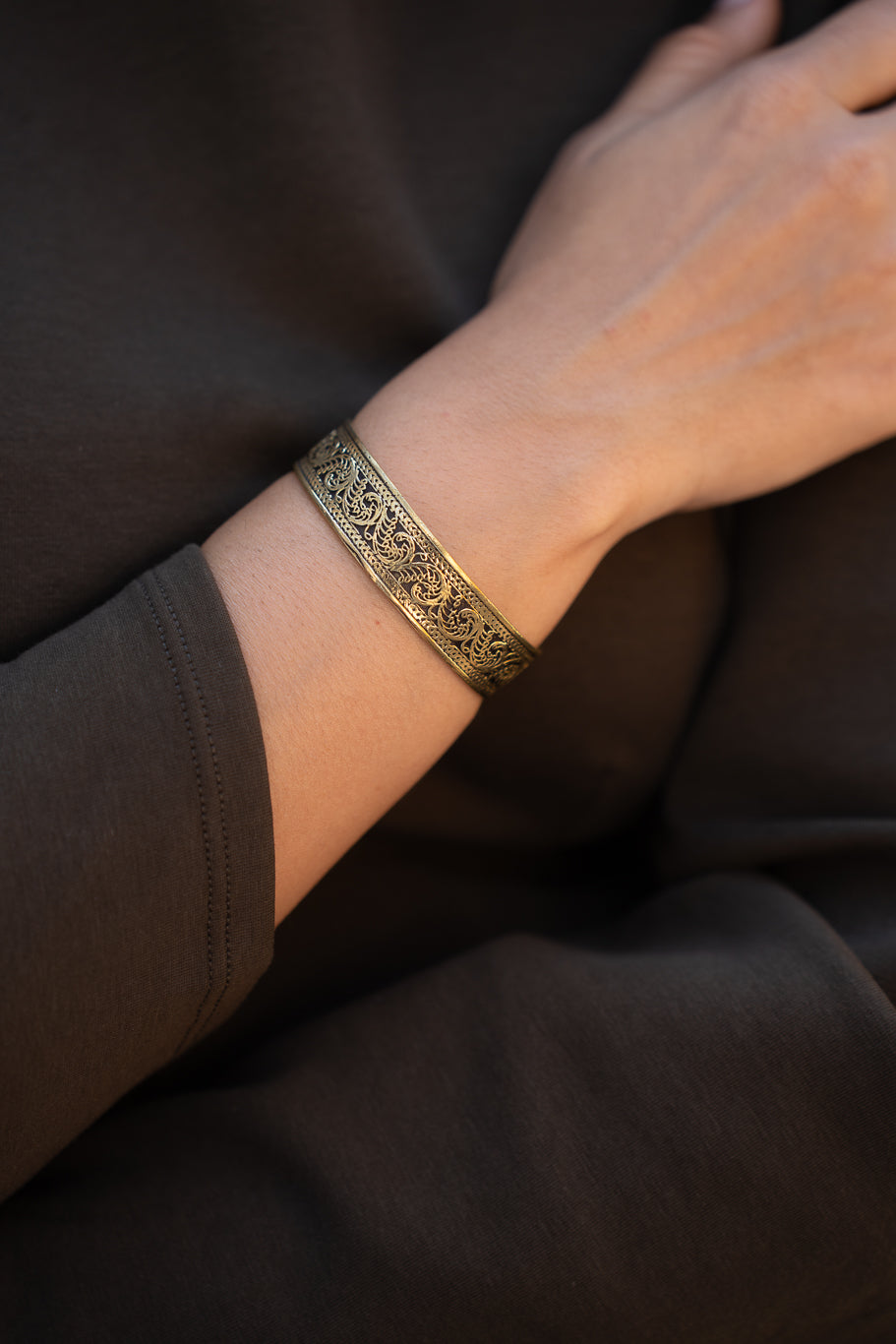 Vintage vine Bangle