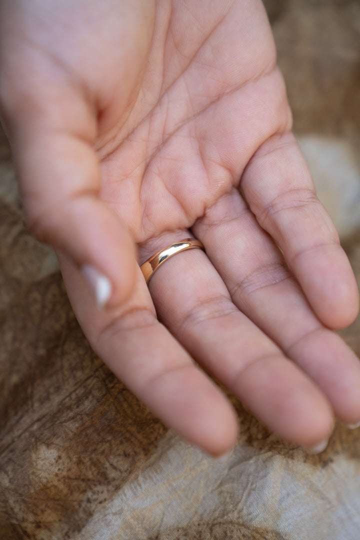 Soul Leaf Ring. Size 6-8 Non adjustable