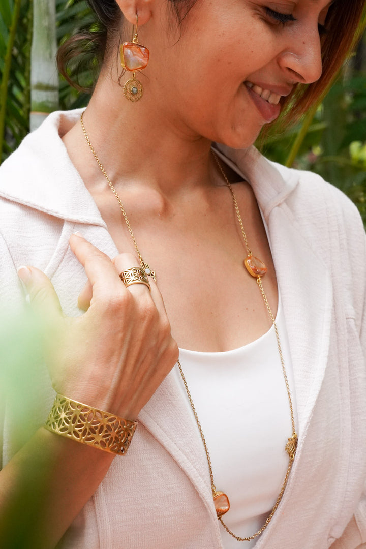 Pearl of joy brass earrings