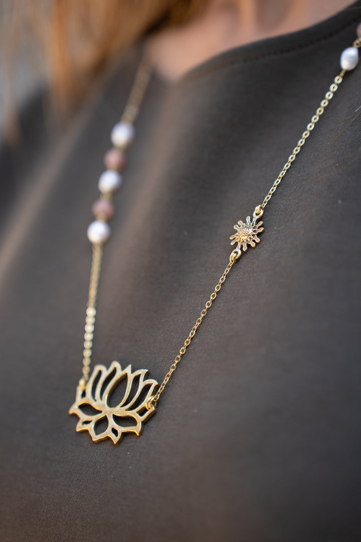 Sunlit Lotus Pearl Chain