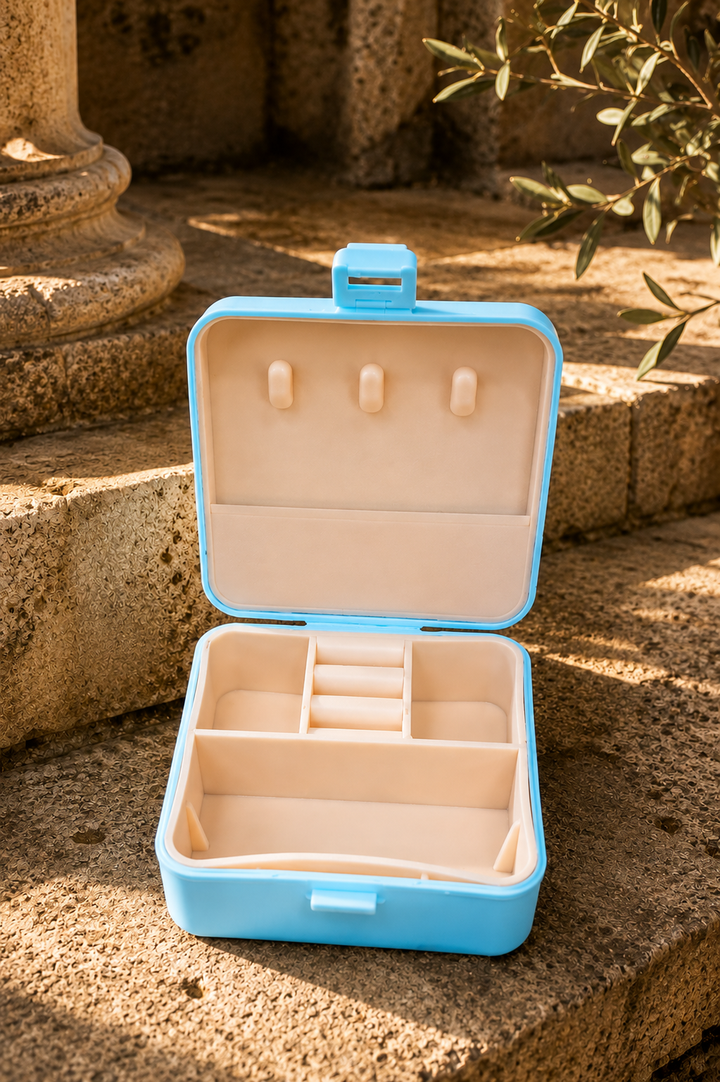 Blue jewellery organiser