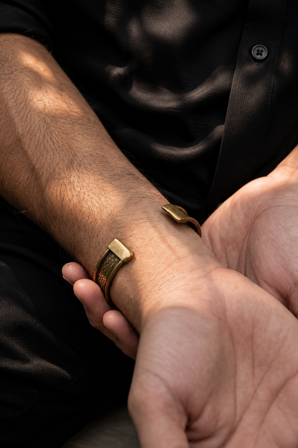 Snake Texture Brass Kada – Adjustable