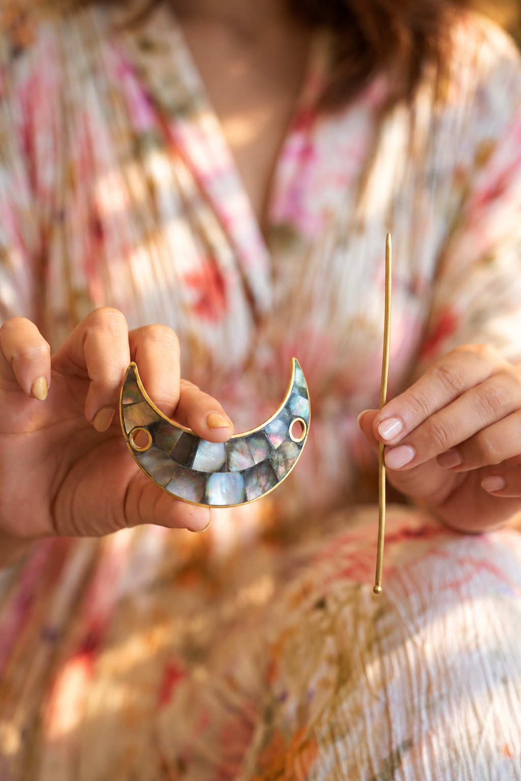 Noor Moon Mother of Pearl Brass Hair Pin