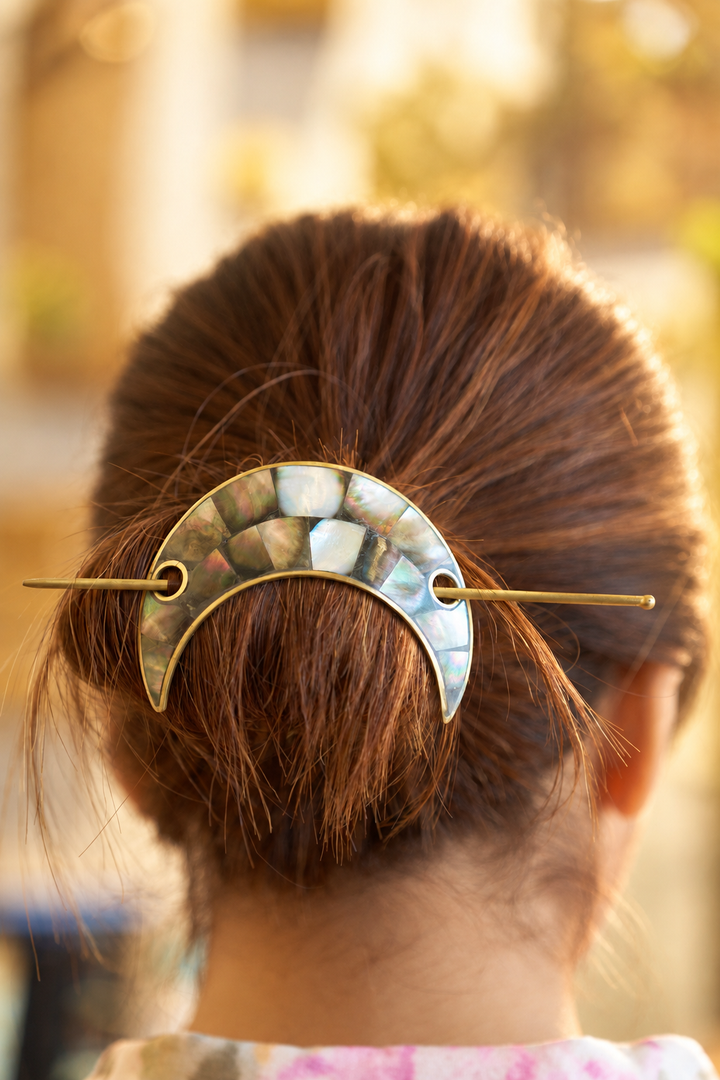 Noor Moon Mother of Pearl Brass Hair Pin