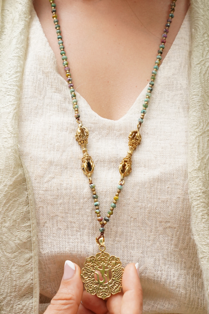 Om Vajra maala