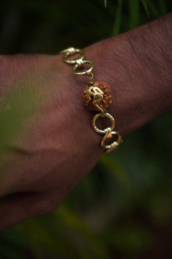 Rudra om bracelet