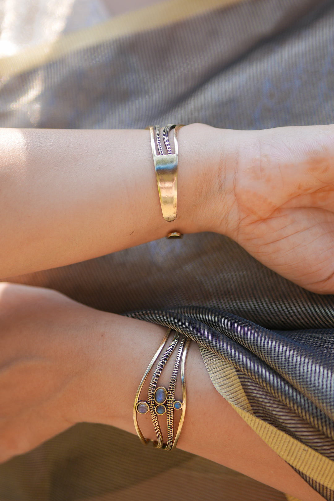 Labradorite Celestia Brass Bangle- single piece