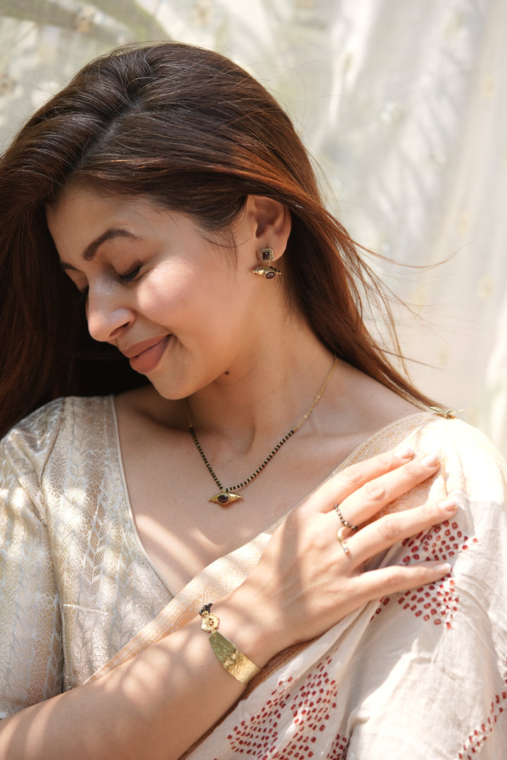Mehr Garnet Brass Mangalsutra