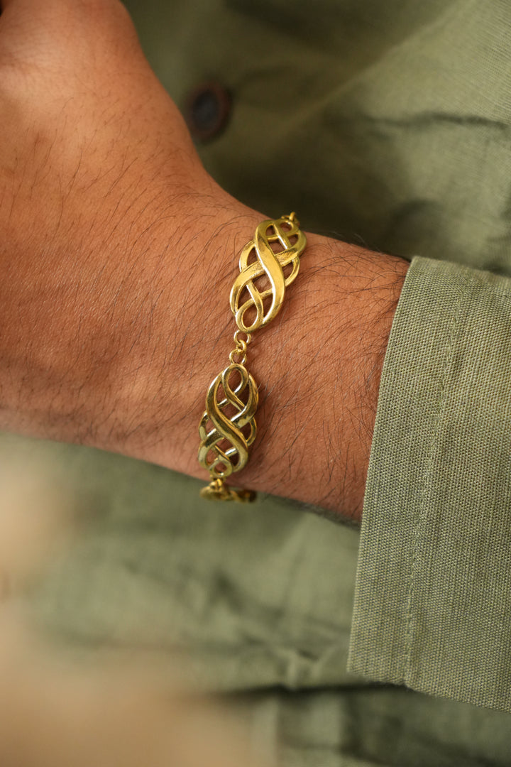 Everknot bracelet for men