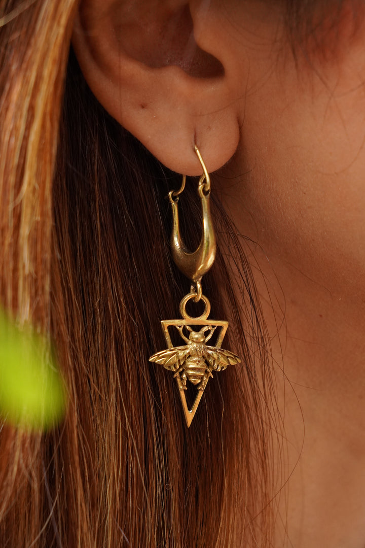 Honey bee brass danglers