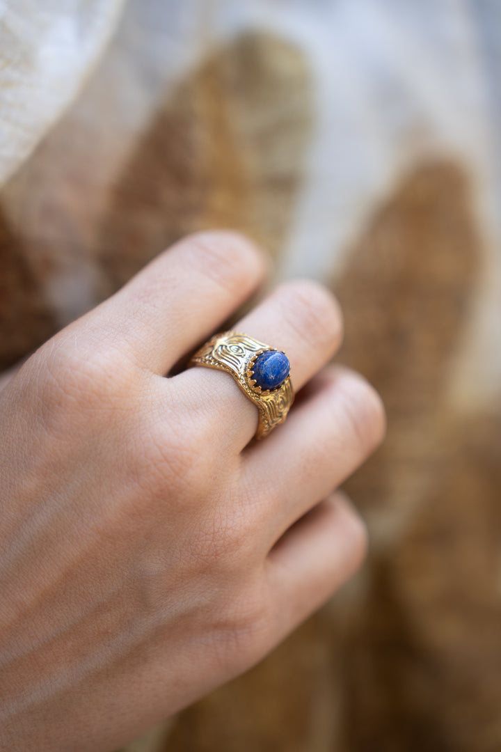 Lapis Third Eye Signet Ring. size 7-8  Non-Adjustable