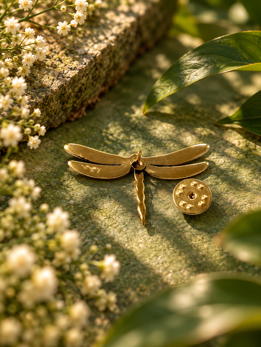 Gilded Dragonfly Brooch lapel pin